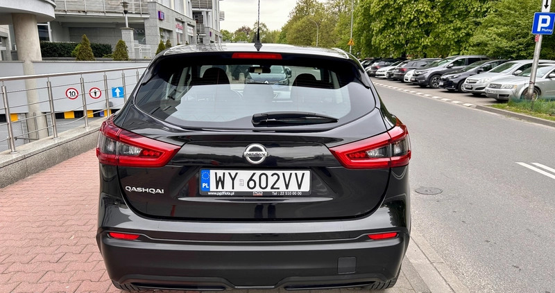 Nissan Qashqai cena 64993 przebieg: 126600, rok produkcji 2019 z Warszawa małe 46